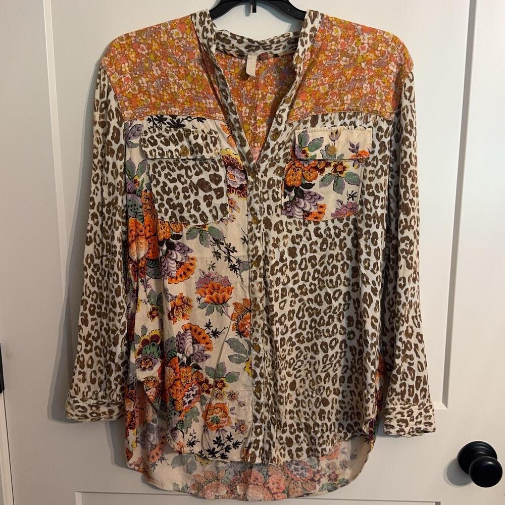 Pilcro Tunic Blouse Sz M Multicolor Floral Leopard Henley Long Sleeve Boho chic